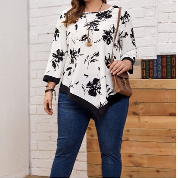 White and black floral assymetrical tunic top size 1XLg - Picture 1 of 10